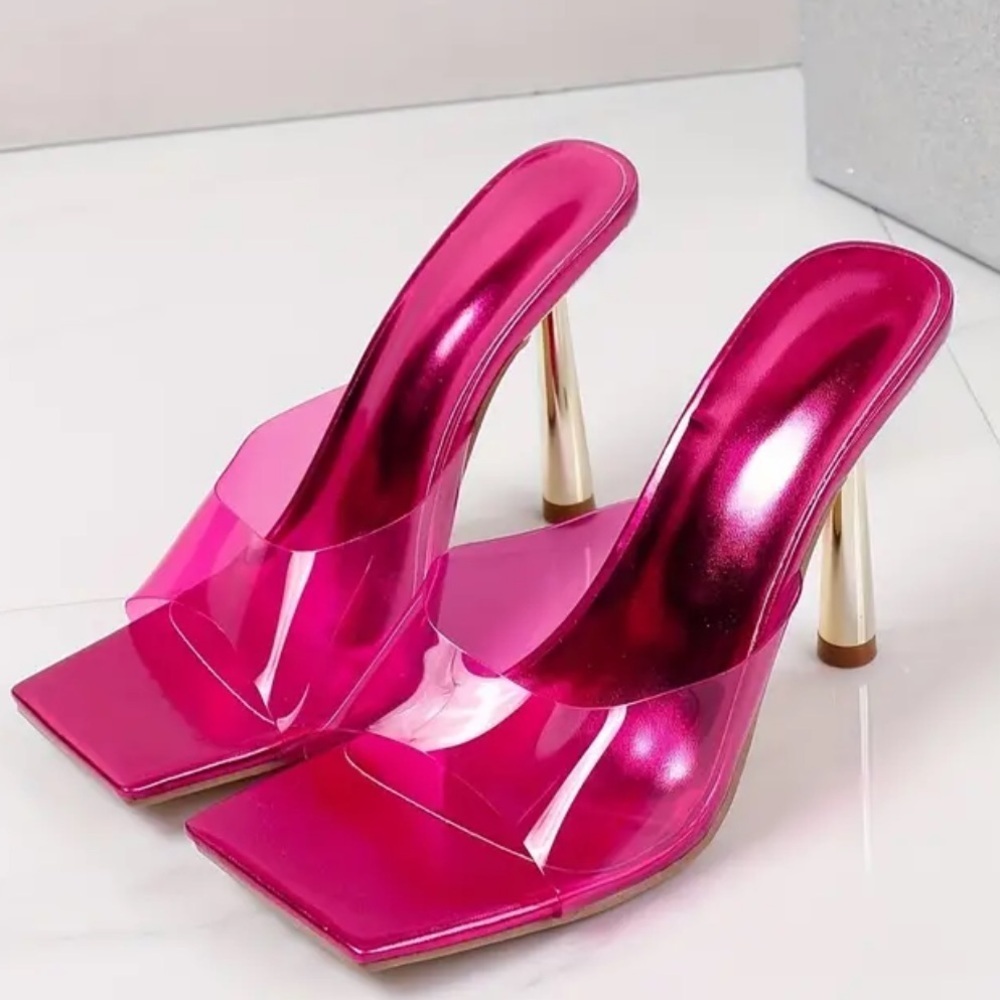 Pink Heels - Picture 3 of 9